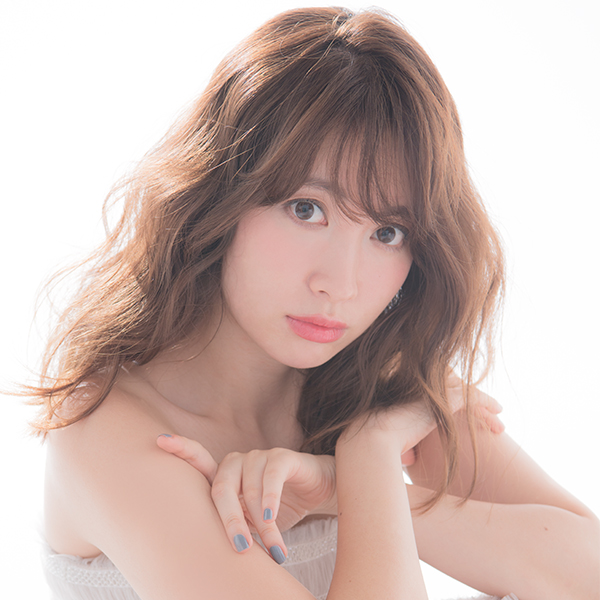 小嶋陽菜の写真