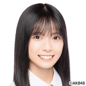 新井彩永の写真