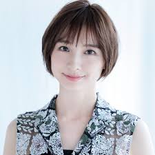 篠田麻里子の写真