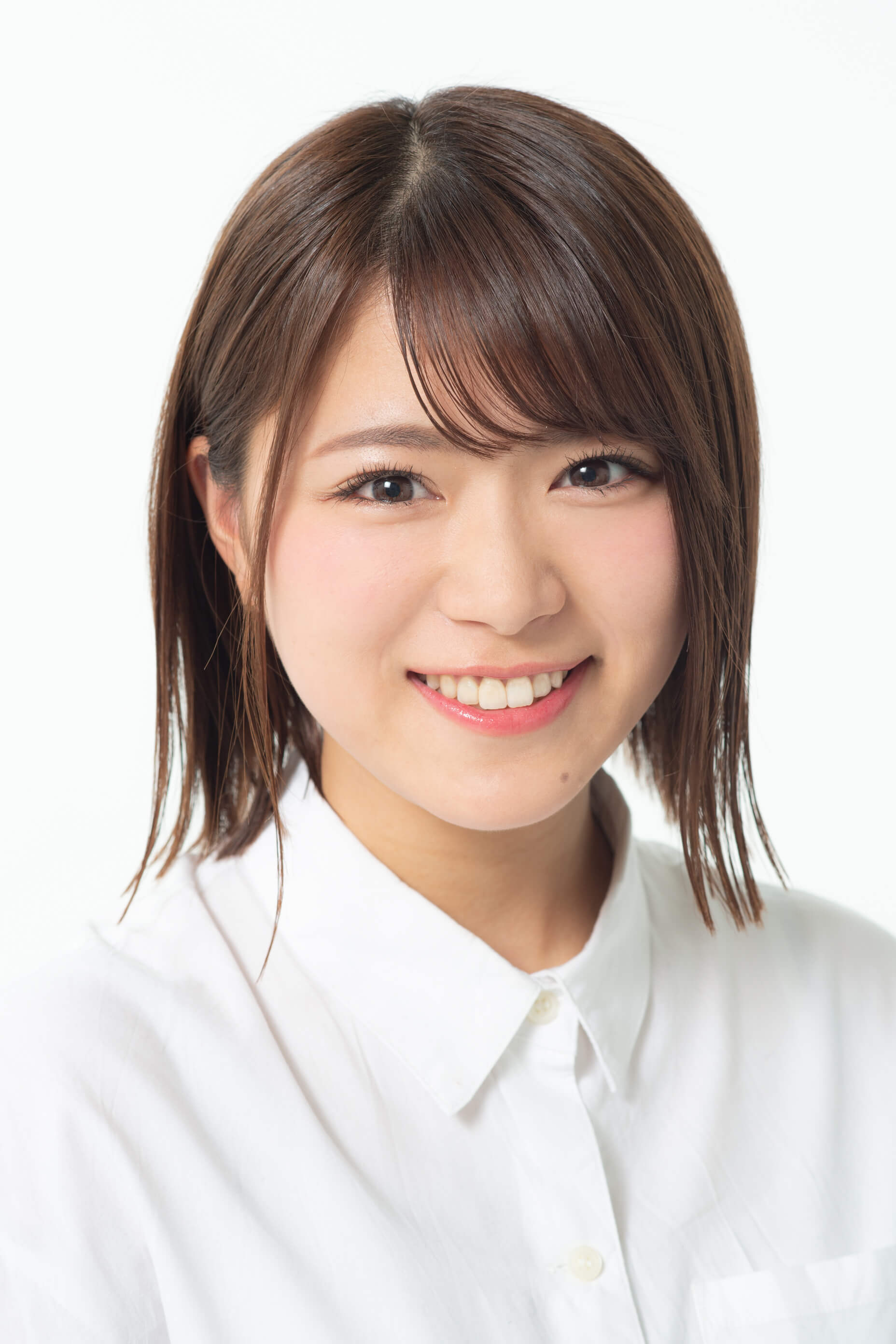 山内鈴蘭の写真